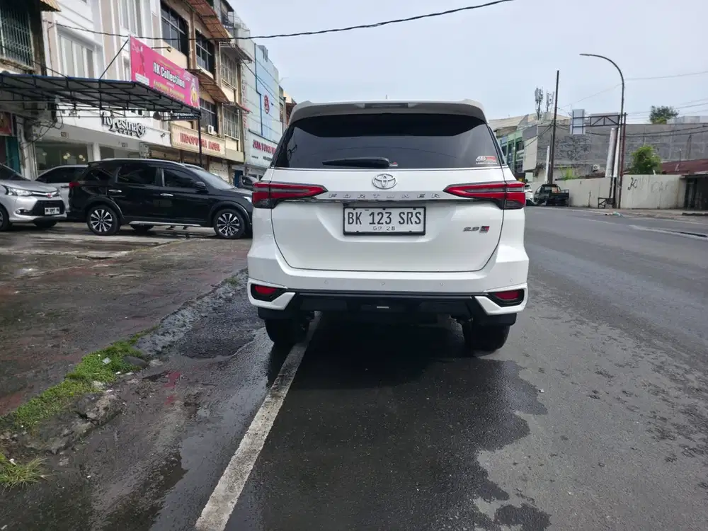 Toyota Fortuner 2023 Diesel