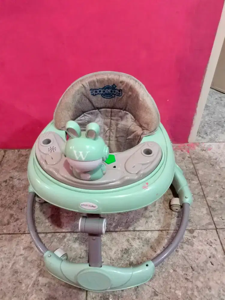 Baby Walker Space Baby