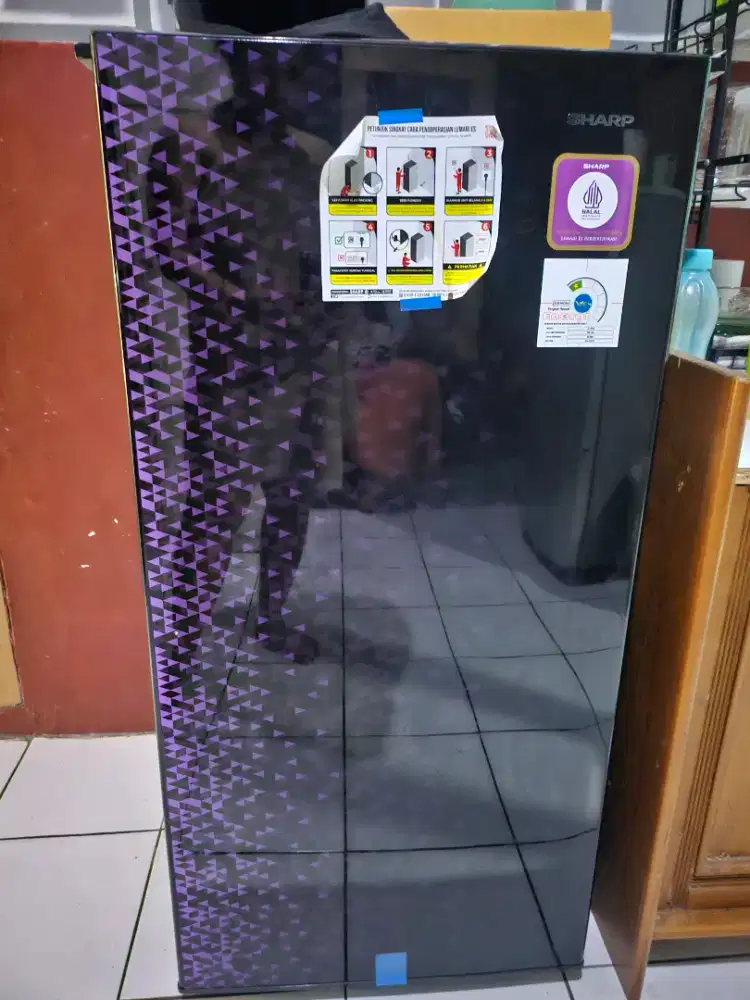LIKE NEW KUKLAS SHARP 1 PINTU 6 BULAN PEMAKAIAN