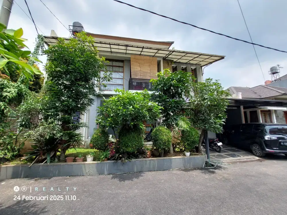 RUMAH MODERN DI SURYALAYA BANDUNG Design Modern Harga Nego