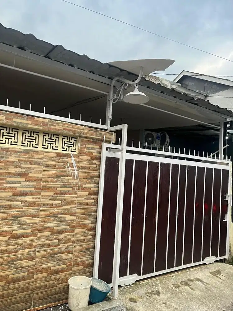 di kontrakan rumah tahunan