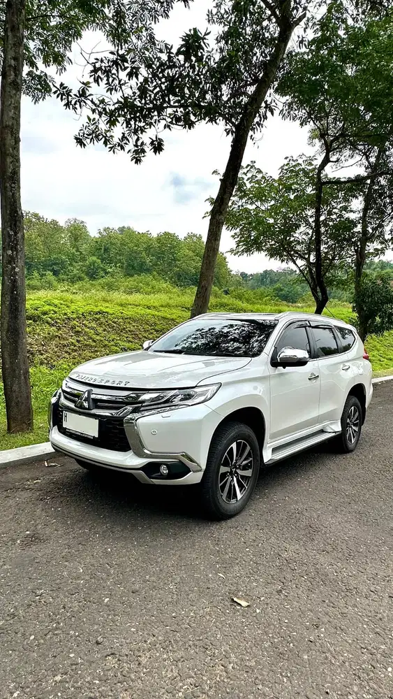 PAJERO SPORT 2.4L DAKAR - H (4X2) 8 A/T