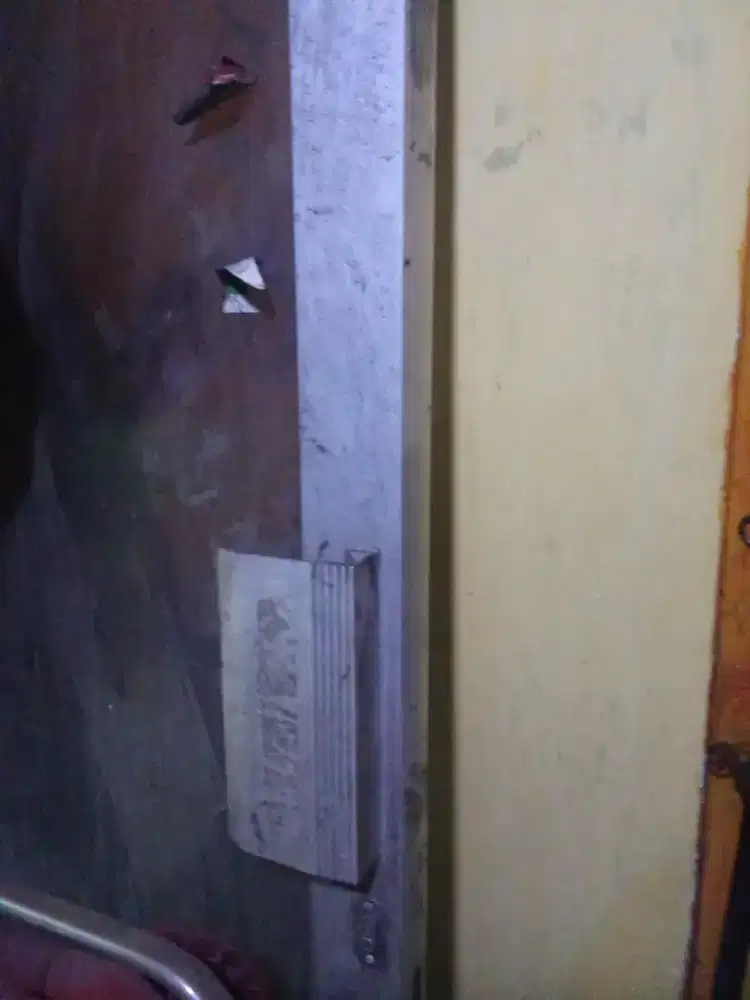 Jual murah  pintu almunium lepasan