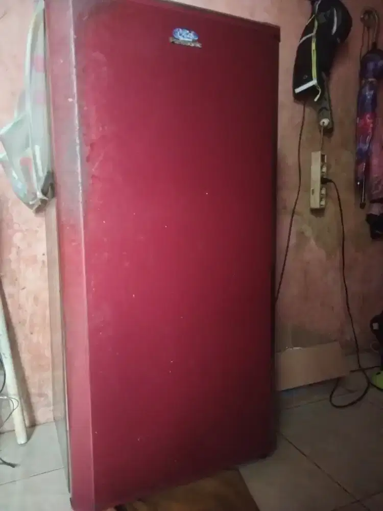 Jual beli barang bekas kulkas tv AC all