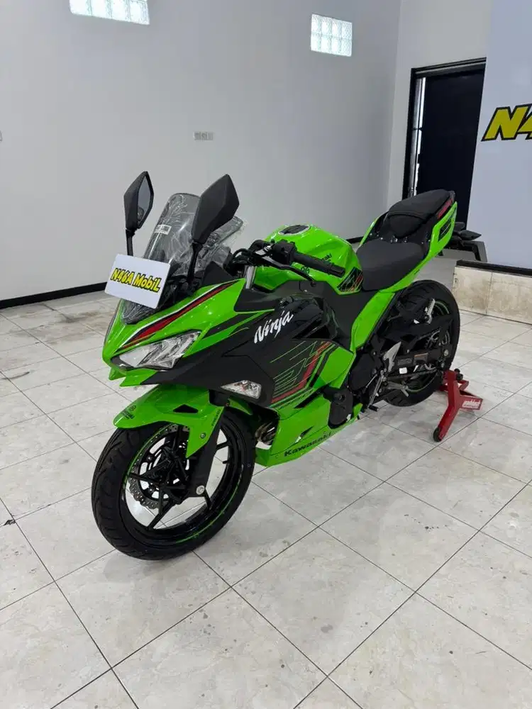 Kawasaki Ninja 250 (Brand New) ABS Se Smart Key2 2023