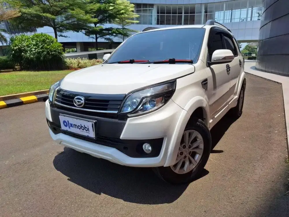 TDP Rendah -  Daihatsu Terios 1.5 R Bensin MT 2015 Putih FM