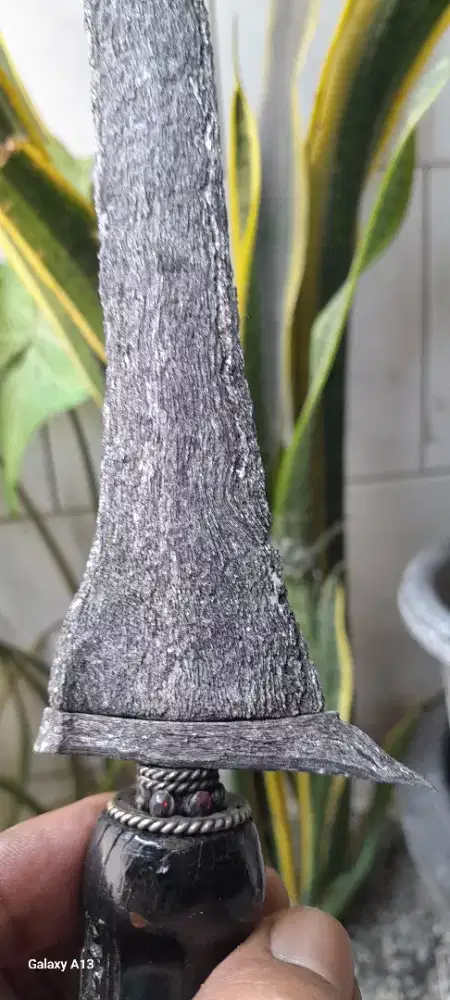 Keris pulanggeni lurus