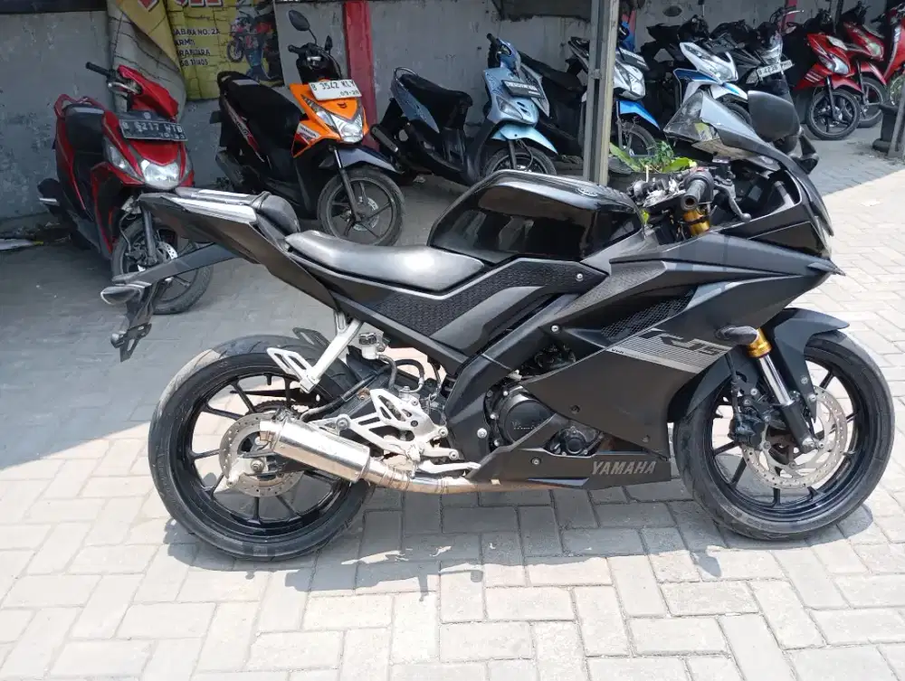 [PROMO OKT] Yamaha R15 Tahun 2021 Surat Komplit