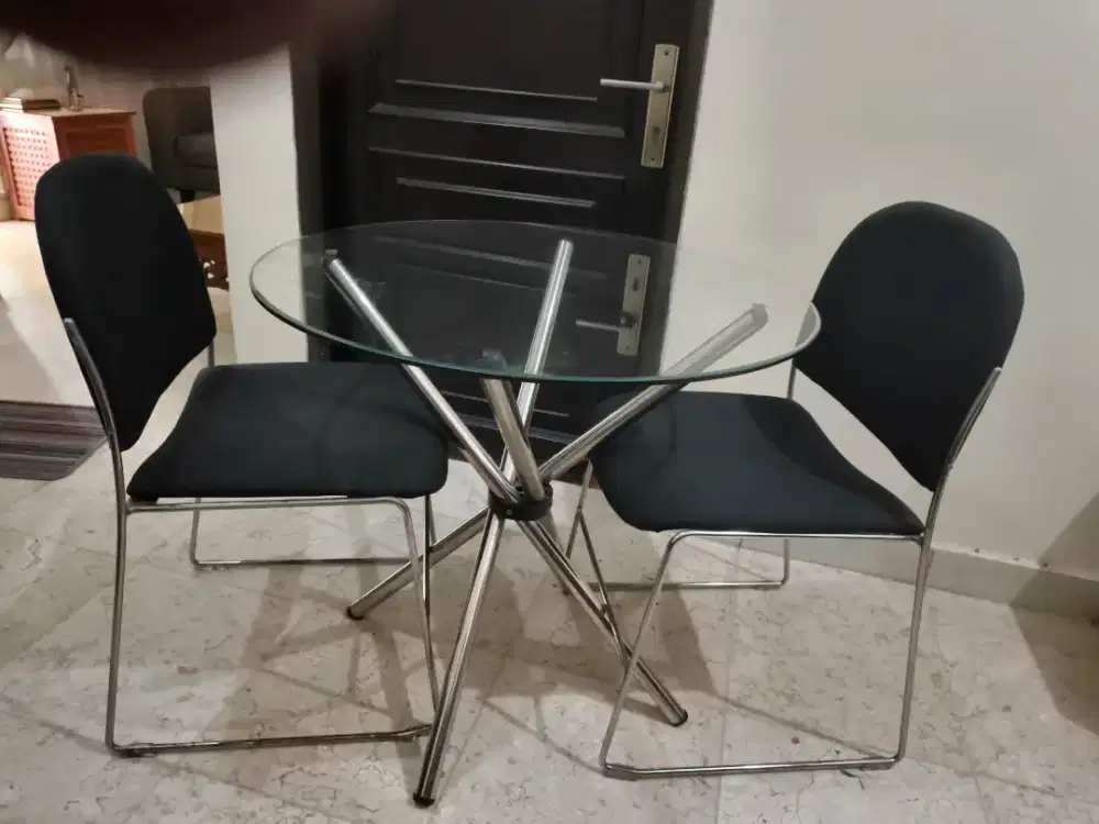Meja Kaca Bulet Stainless + 2 Kursi