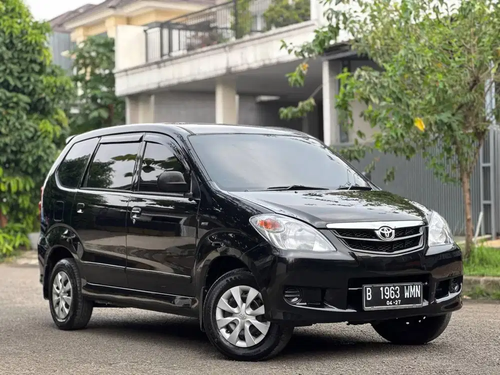 TDP 7JT TOYOTA AVANZA 1.3 E MANUAL 2011 TANGAN PERTAMA