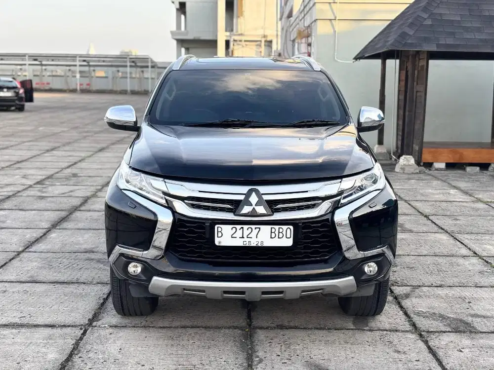KM 68 Ribu Pajero Dakar 4x2 2.4 AT 2016