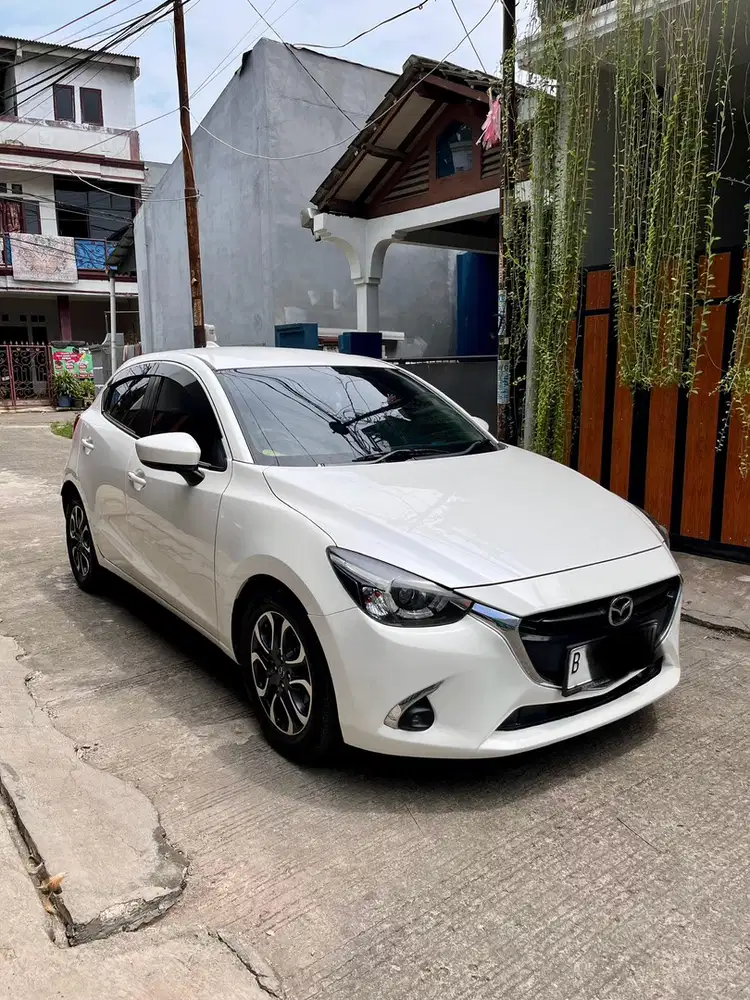 Mazda 2 R Skyactiv