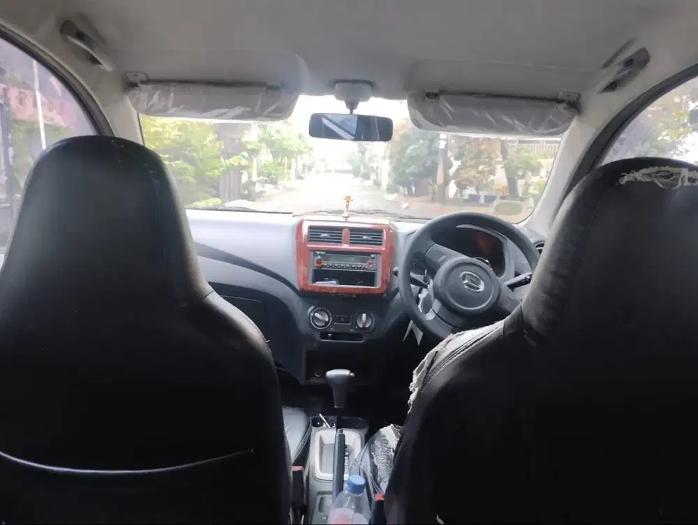 Daihatsu Ayla 1.0 M AT 2016 | Matic Irit, Cat Original, Surat Lengkap