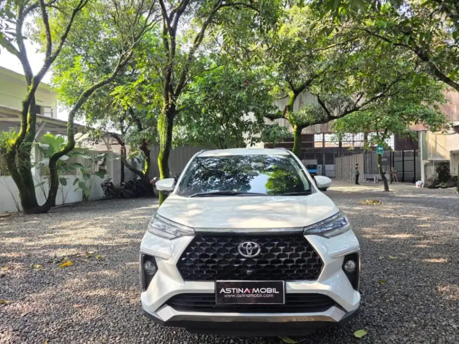 VELOZ Q TSS MATIC 2022 TOYOTA AVANZA CVT ASTINA MOBIL VELOZ AT
