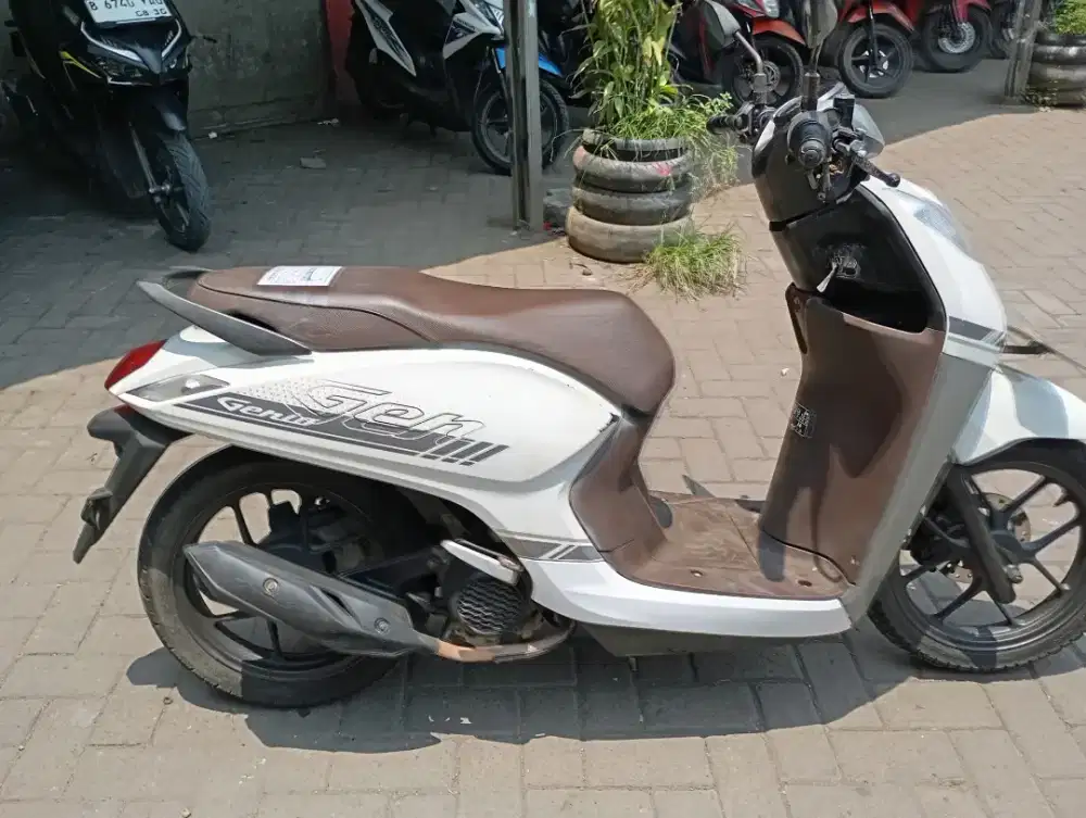 [PROMO OKT] Honda Genio Tahun 2020 Surat Komplit