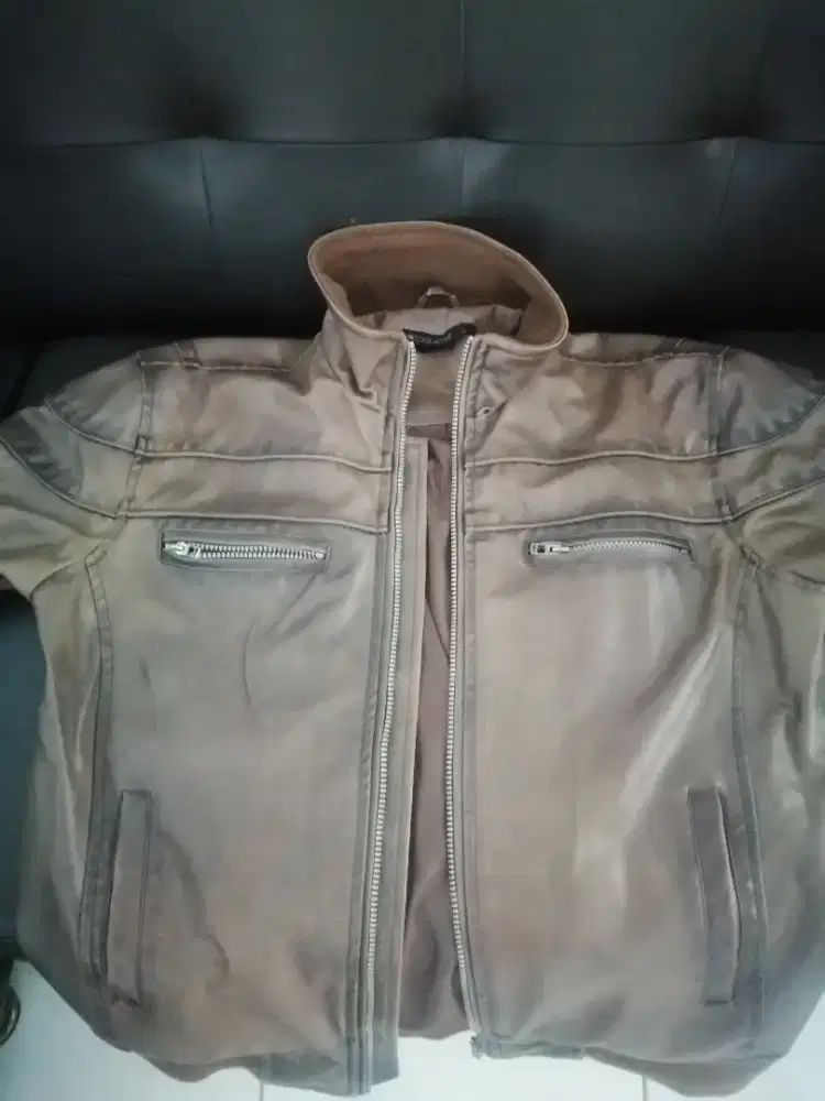 Jaket semi kulit cole active