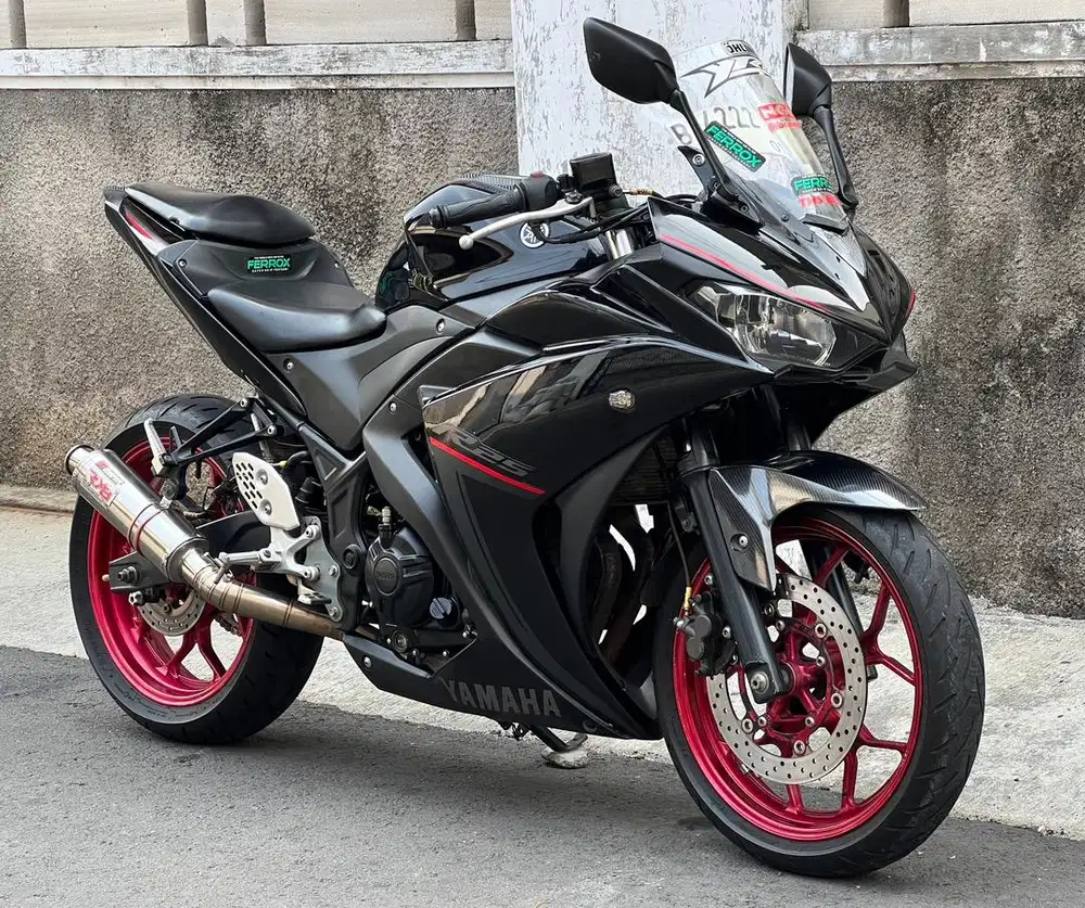 XMAX 250 ABS Low KM mulus no minus 2022 merah dof red yamaha