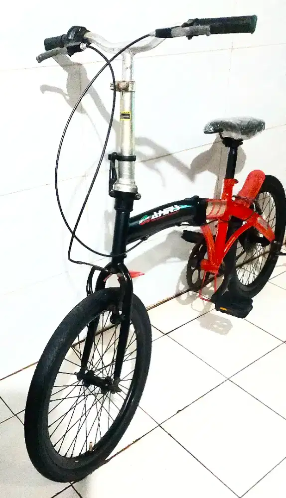 Sepeda lipat ukuran 20 ccok buat anak remaja dan dewasa
