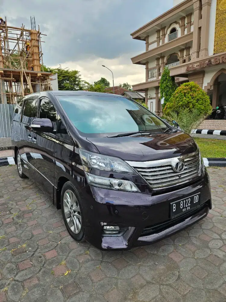 VellFire 2.4 Z Premium Sound Matic Th.2010/2011 Bln.2 Km 79 Rb Asli