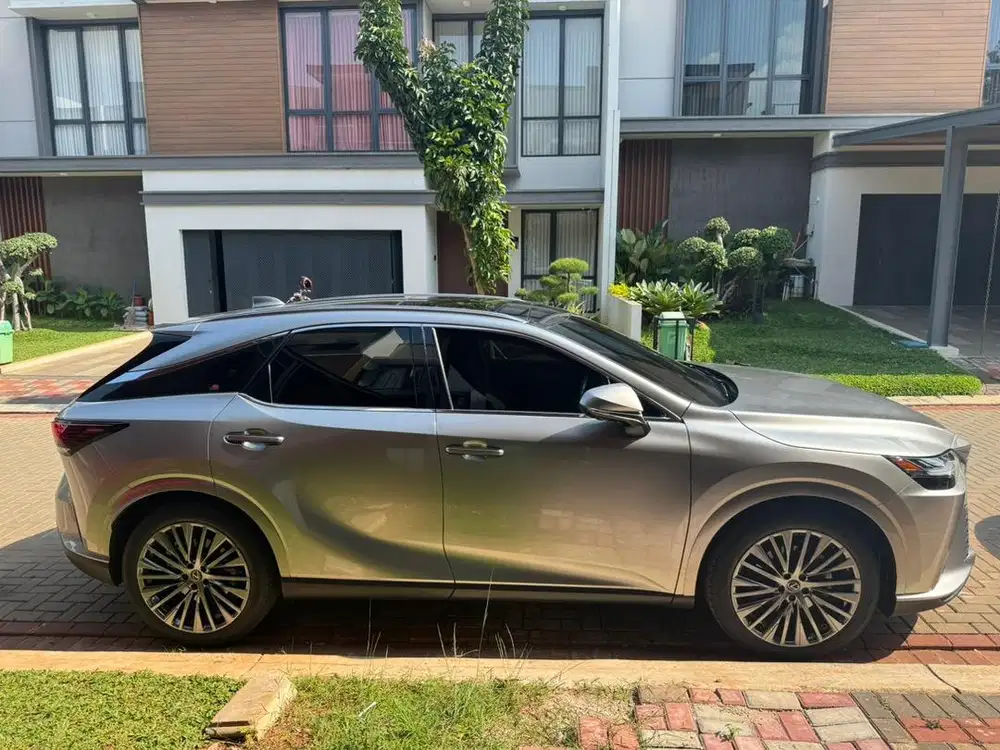 LEXUS RX350H 2024