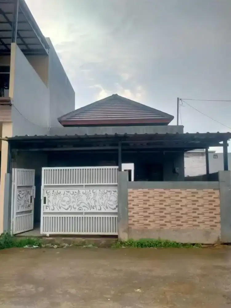 Di jual rumah full furnished lokasi strategis