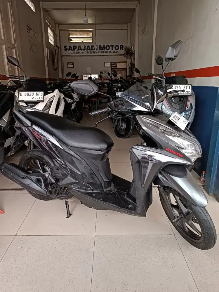 HONDA VARIO KZR CBS 2013