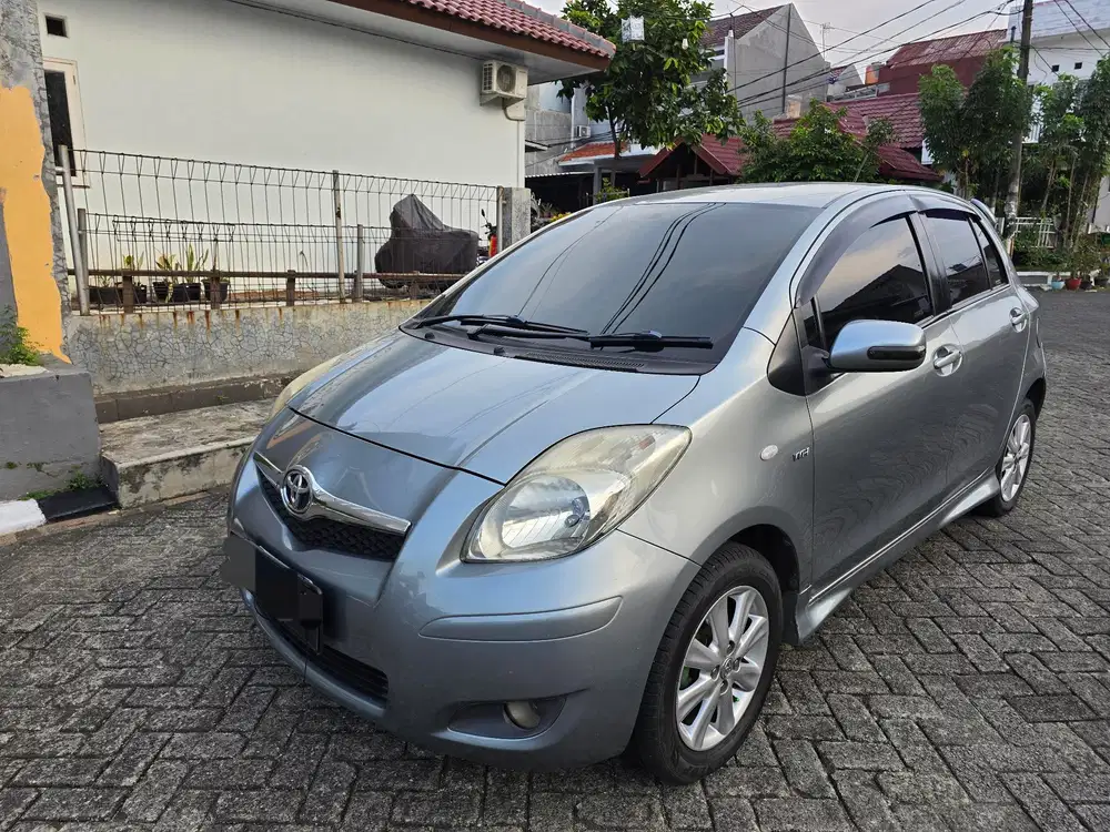 Toyota Yaris 2010 Bensin