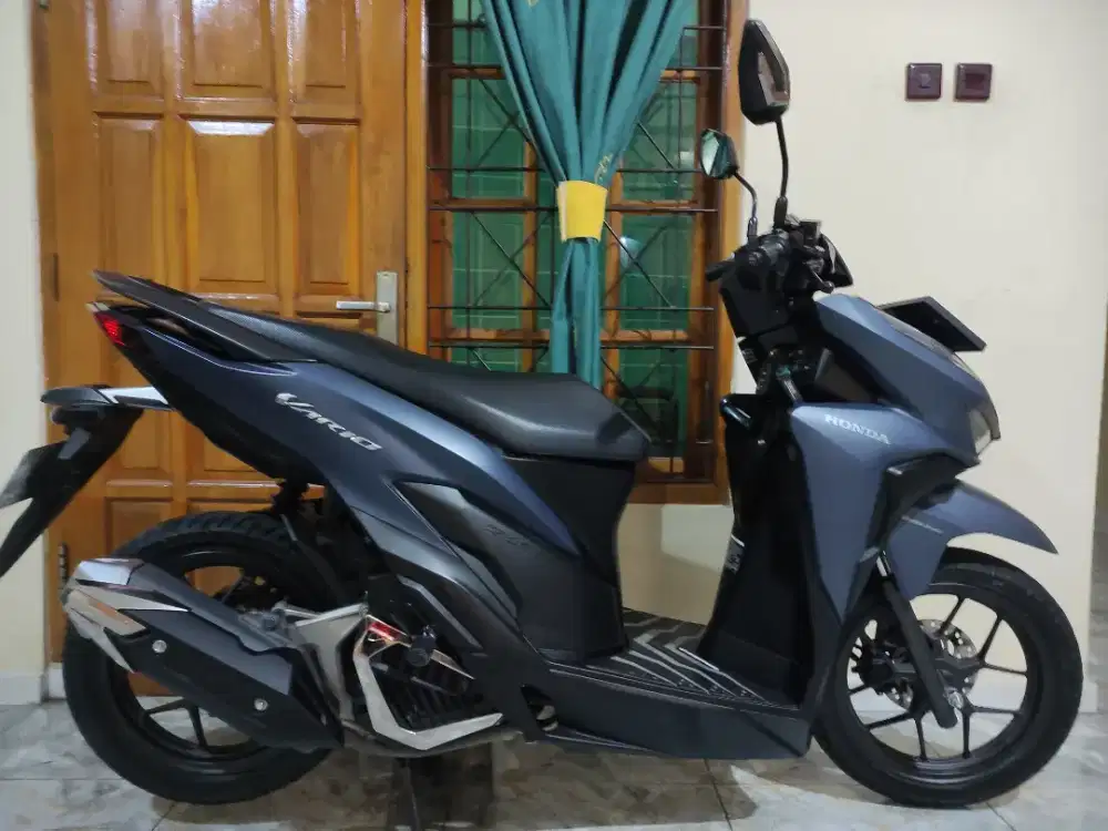 Super istimewa low km new vario 125 led cbs iss super mulus no minus