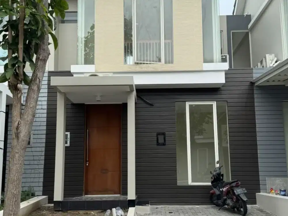 Rumah 2 Lantai Bagus HGB di Citraland NorthWest Park