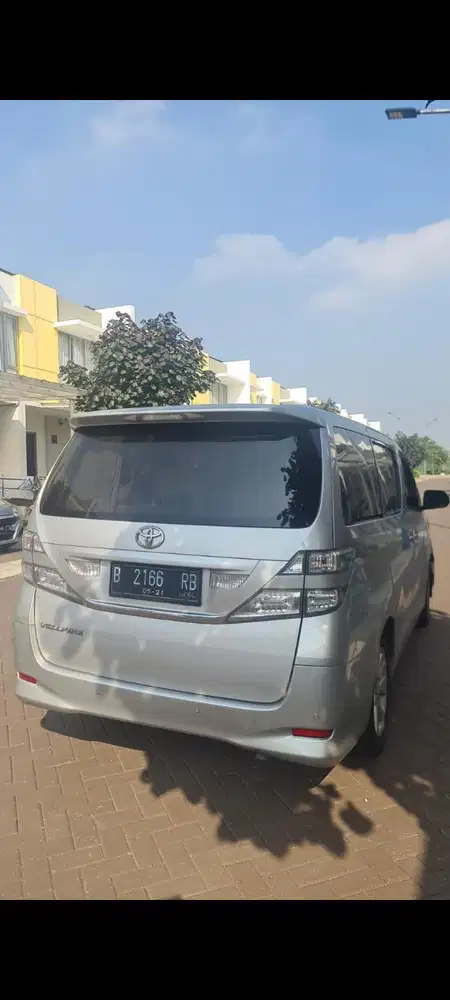 Toyota Alphard 2011 Bensin