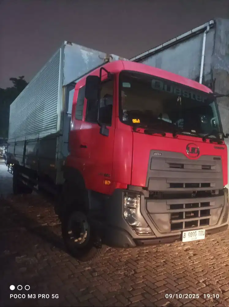 MURAH UD Trucks Quester CKE 250 wingbox UD Truck wing box 2019