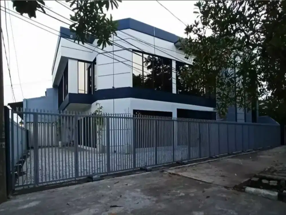 Disewakan Bangunan Siap Pakai Cocok Kantor / Bank Strategis dekat MERR