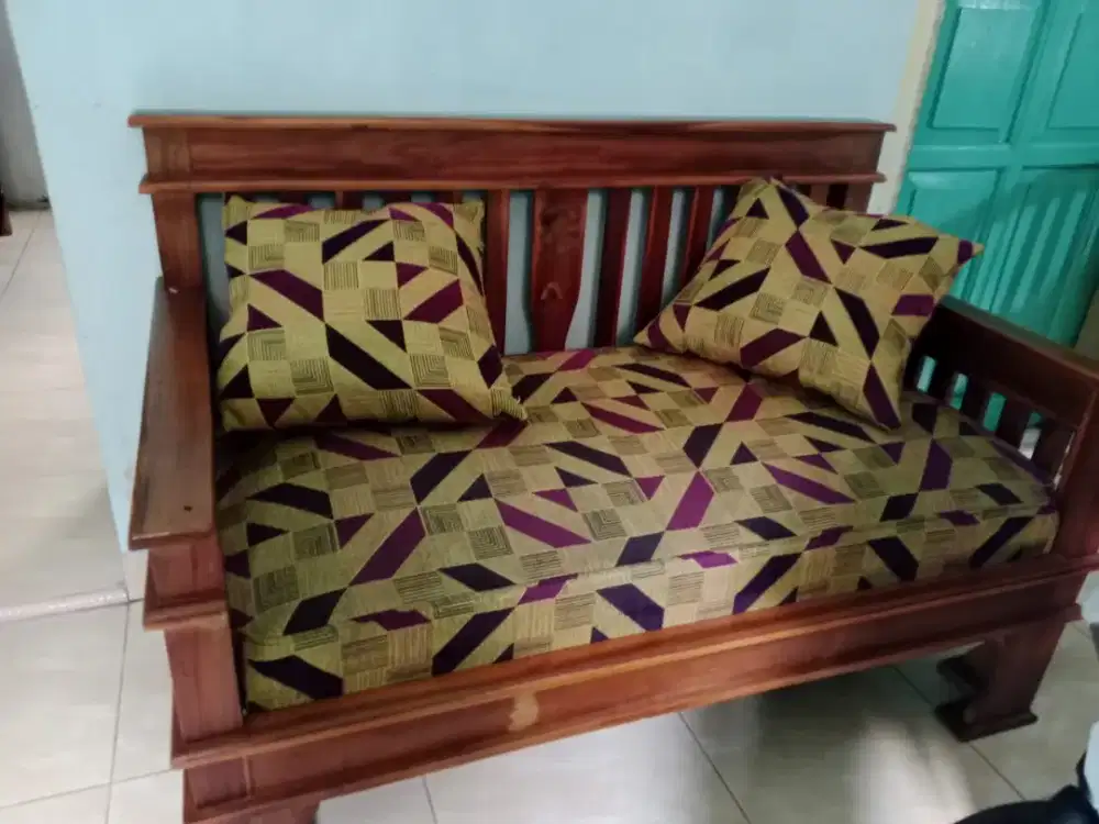 Di jual kursi jati minimalis 221