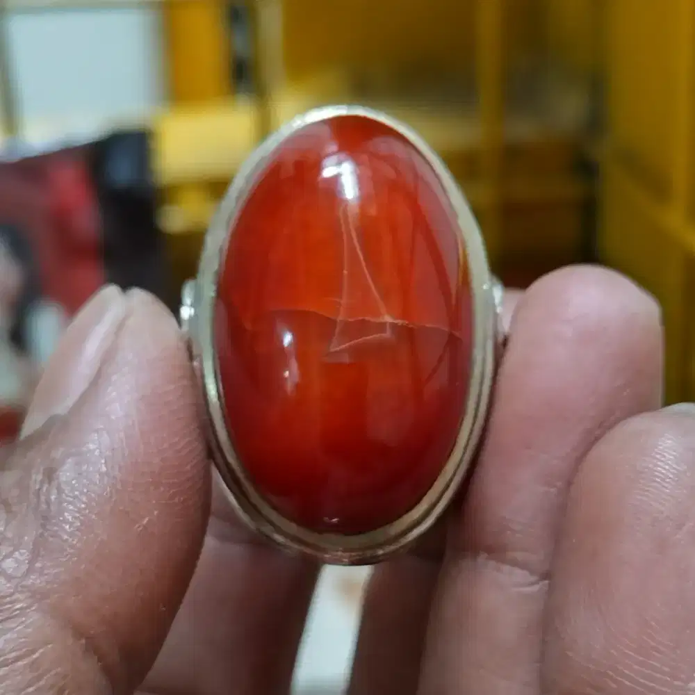 Batu pandan merah motif susup combong separuh