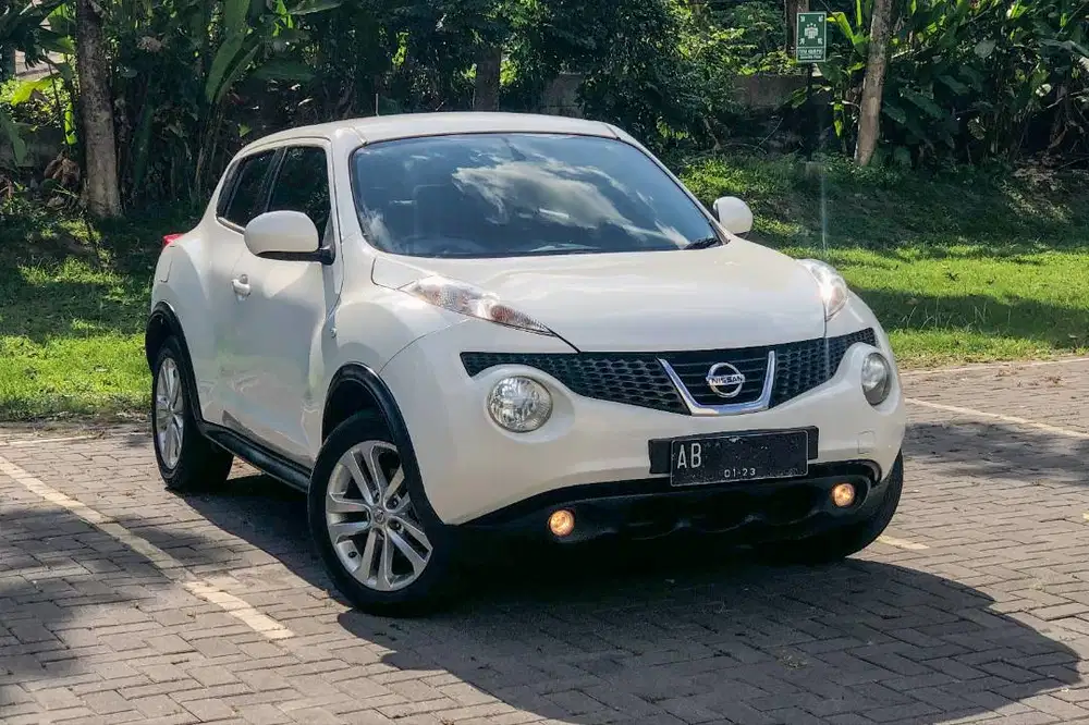[ TERIMA ATAS NAMA ] NISSAN JUKE 1.5 A/T 2014 (PUTIH)