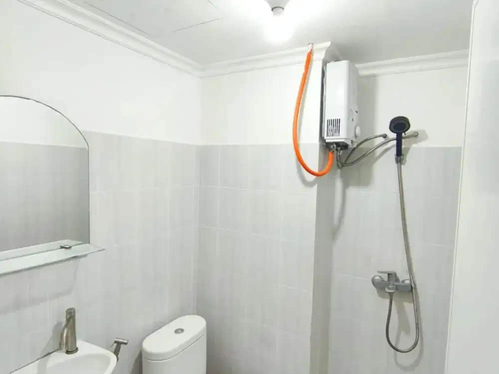 sewa apartemen unit bagus puncak cbd wiyung dekat akses tol gunungsari