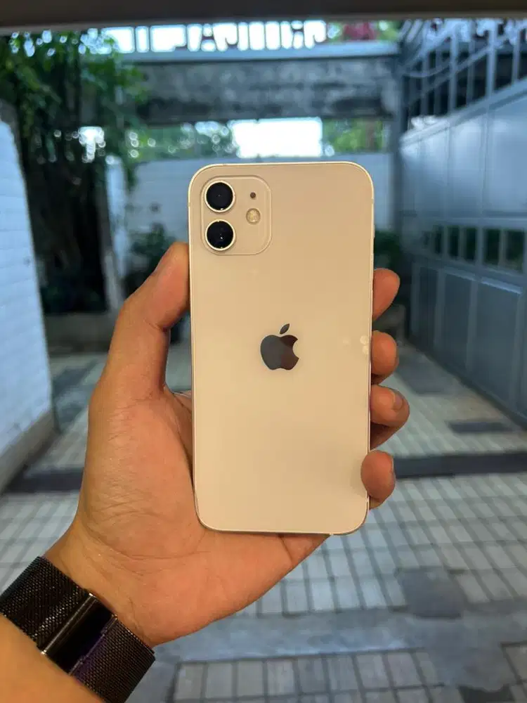 Forsale iPhone 12 128gb sinyal all operator mulus terawat