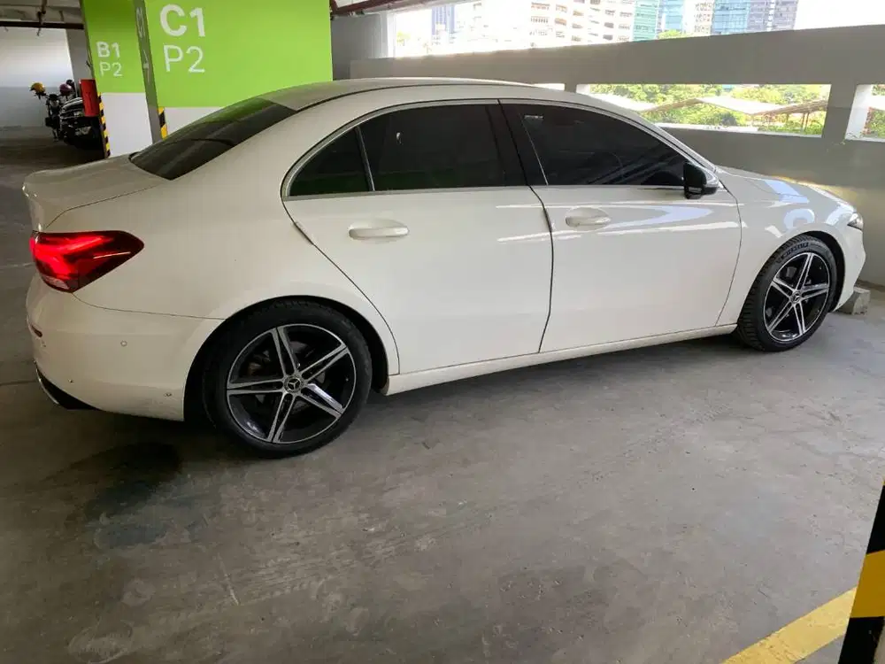 Mercedes Sedan A200 White