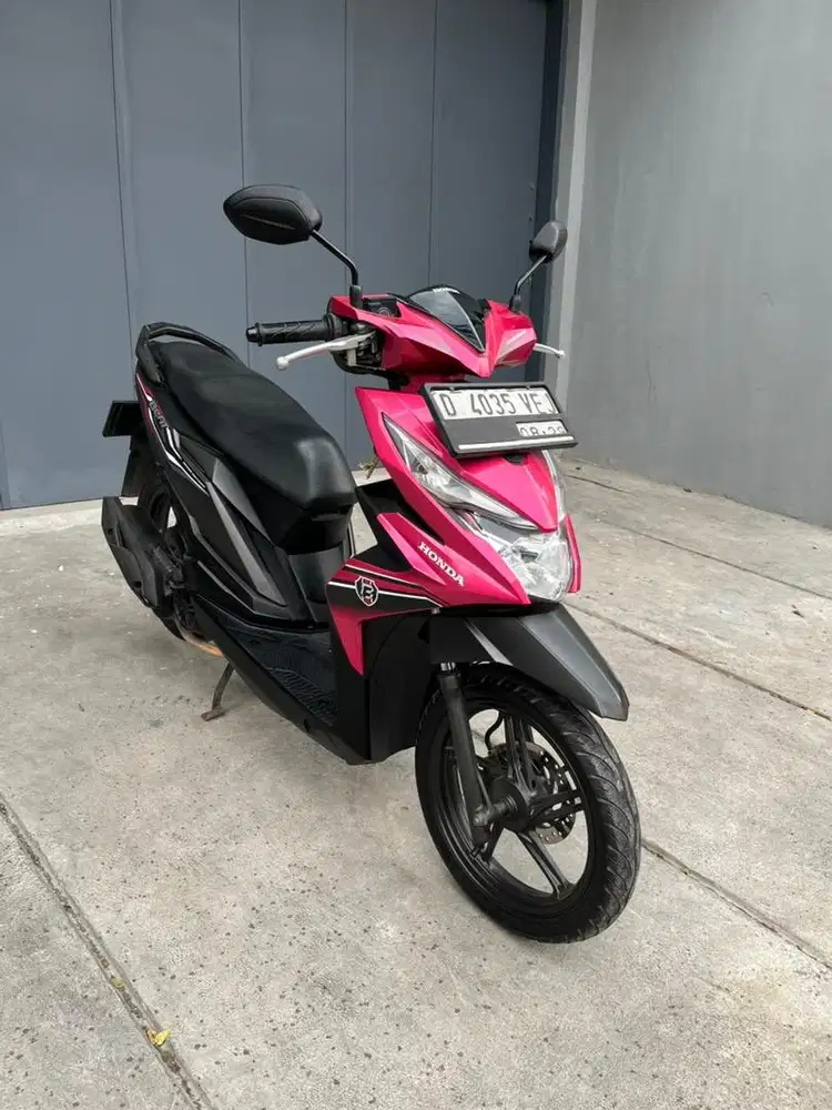 Honda beat magenta 2019