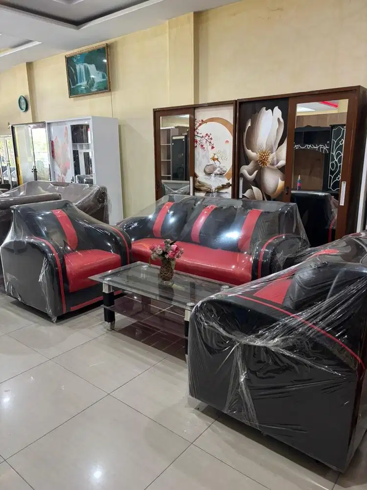 Sofa hitam merah 3 2 1 + meja