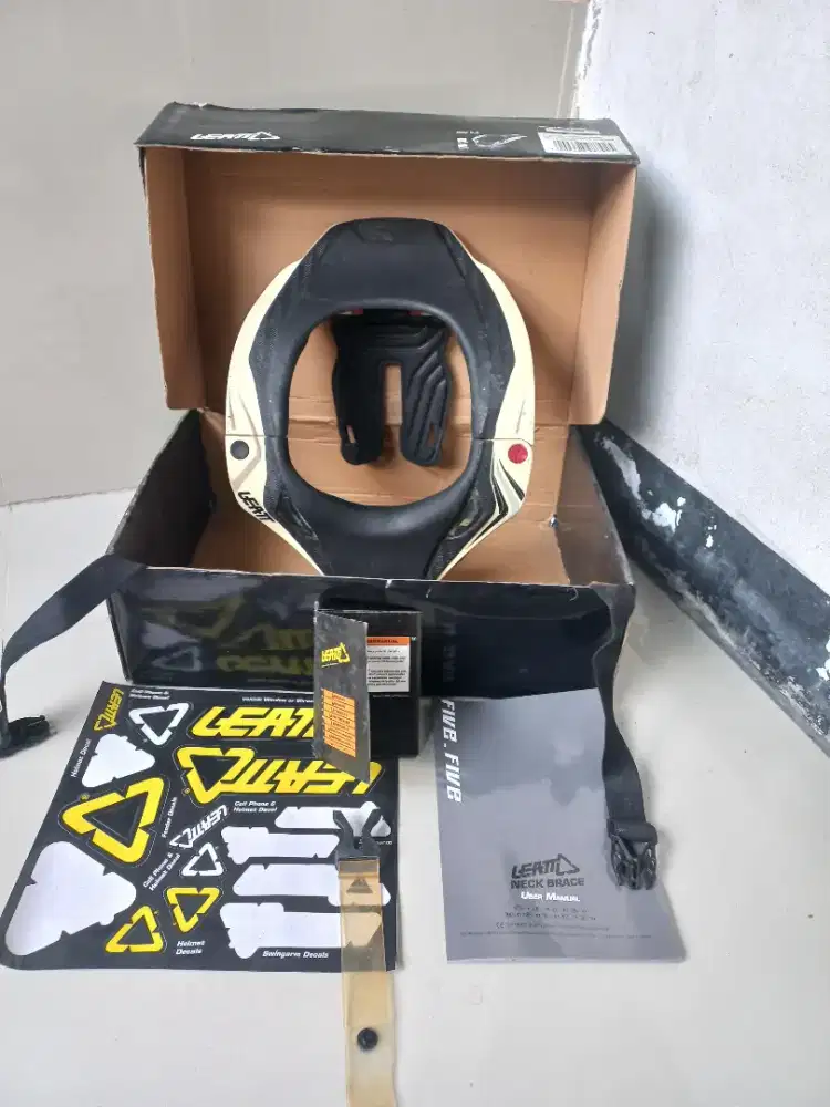 Neckbrace leatt uk M