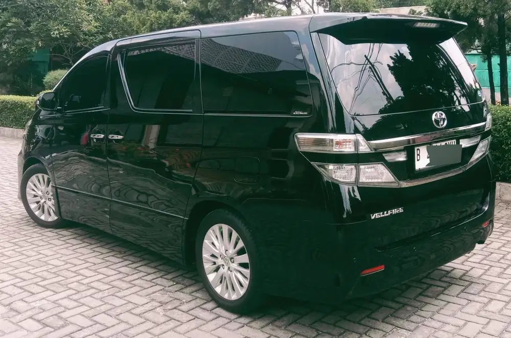 Toyota Vellfire 2012 Bensin