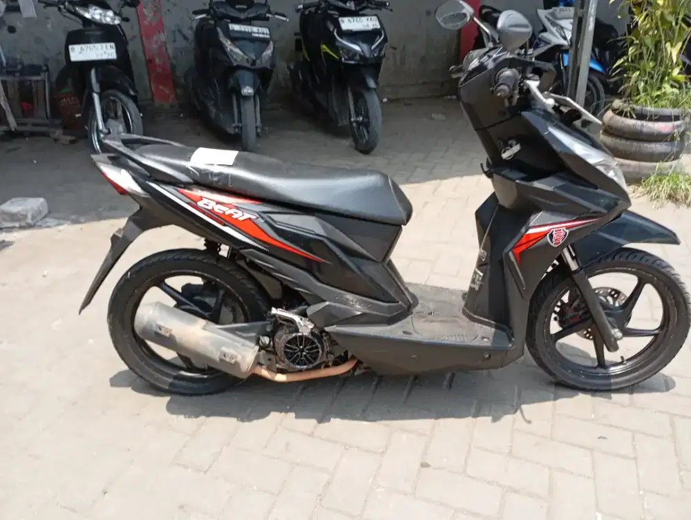 [PROMO OKT] Honda beat eco Tahun 2018 Surat Komplit