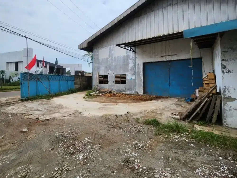 DIJUAL TANAH & BANGUNAN BERLOKASI  CILEUNGSI kab.Bogor
