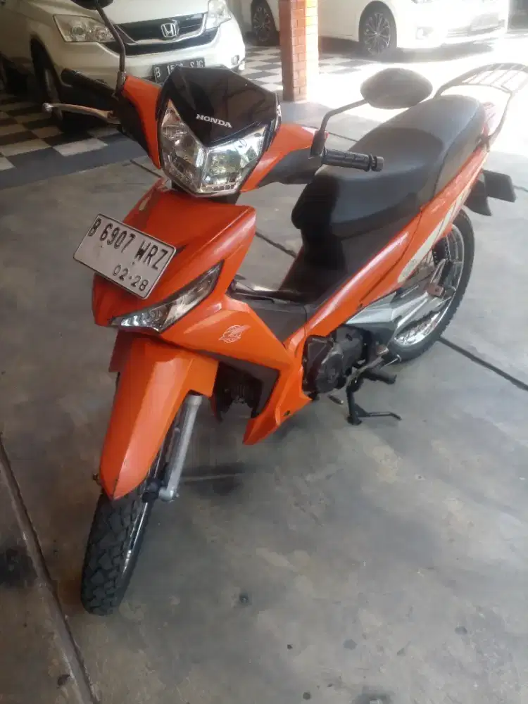 Honda supra x 125 cc warna pos asli