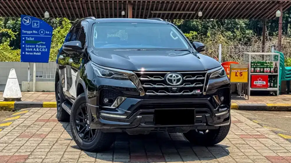 Toyota Fortuner 2.8 Vrz GR Sport Diesel Facelift nik 2022