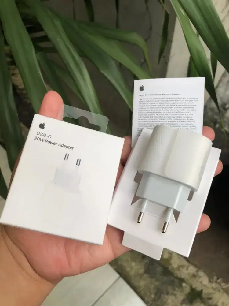 Adaptor iphone 20 watt