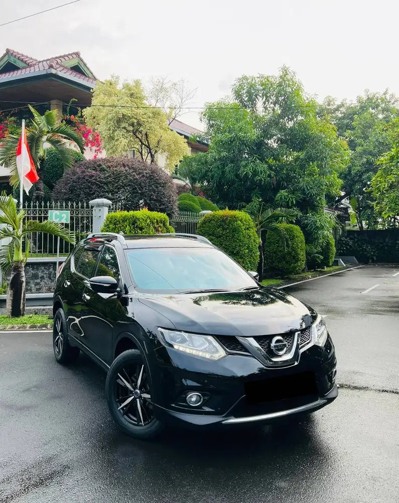 Nissan Xtrail CVT T32 Matic Low KM Mulus Siap Pakai