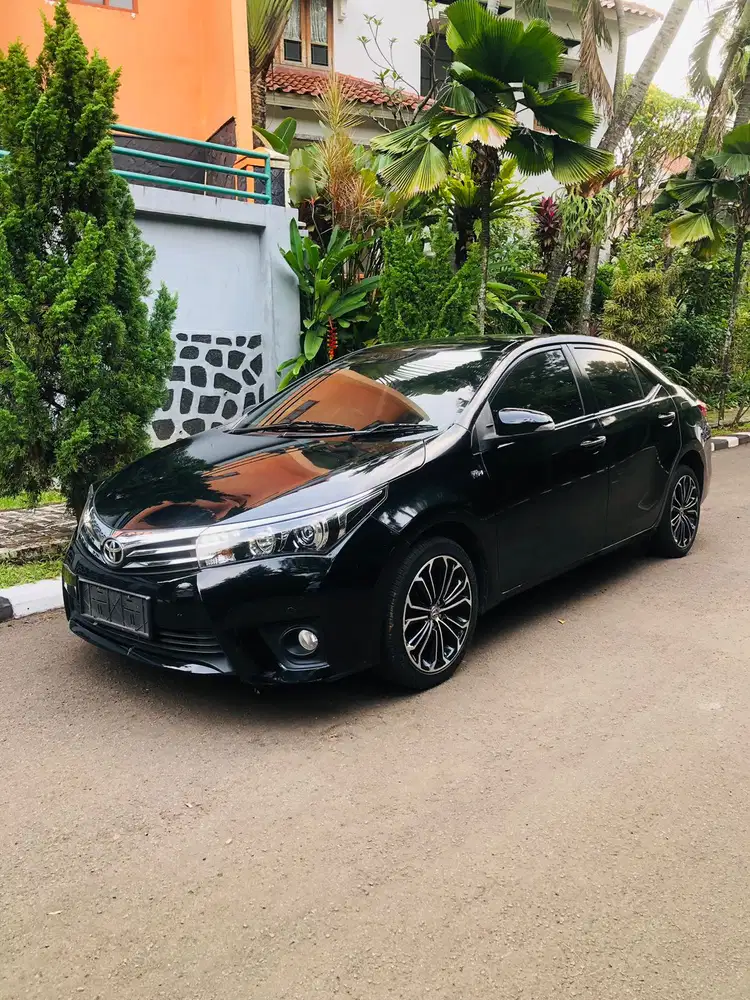 Toyota Corolla Altis 2015 Bensin