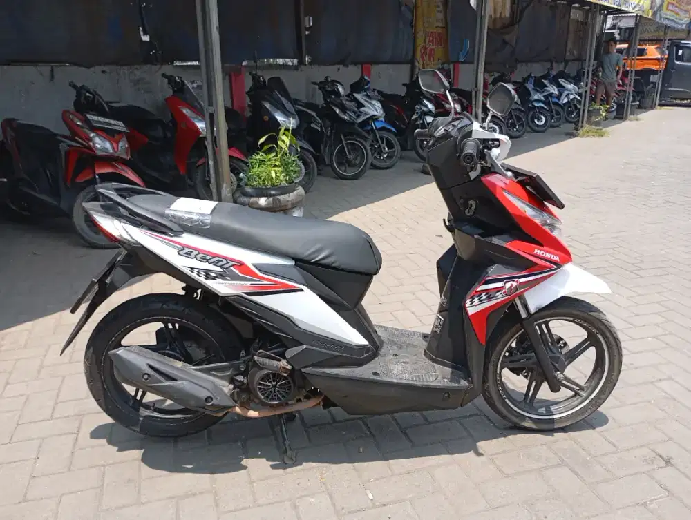 [PROMO OKT] Honda beat eco Tahun 2018 Surat Komplit